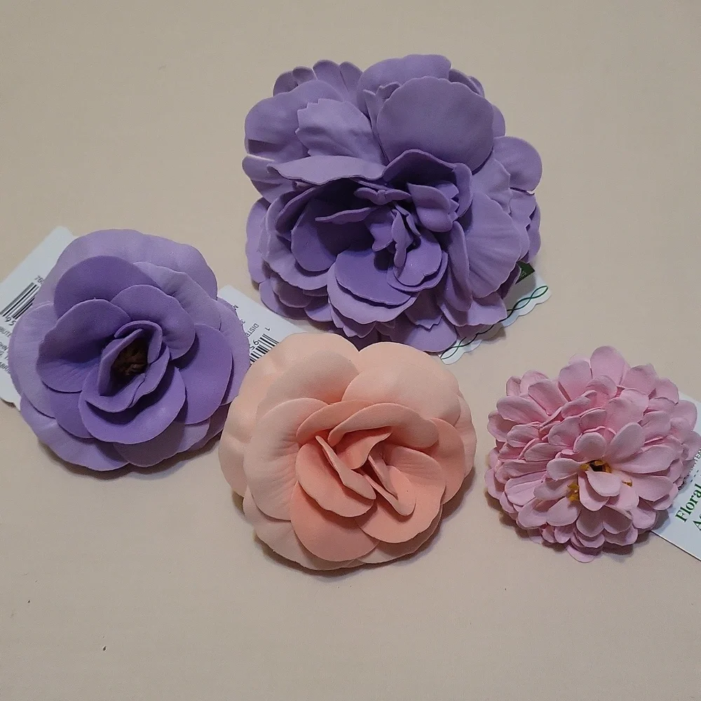 4 Faux Floral Accents